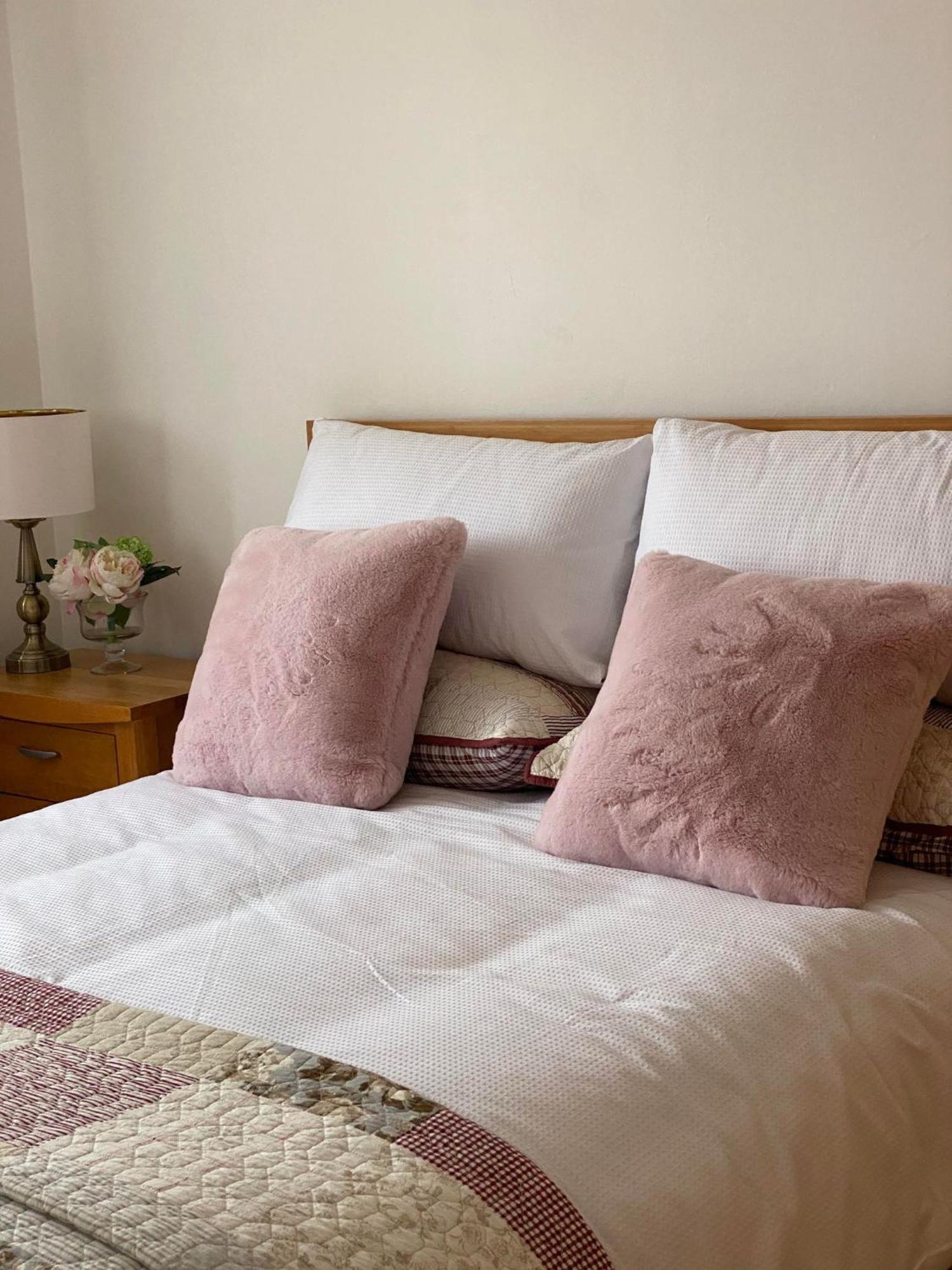Rose Cottage ไรด์ ภายนอก รูปภาพ